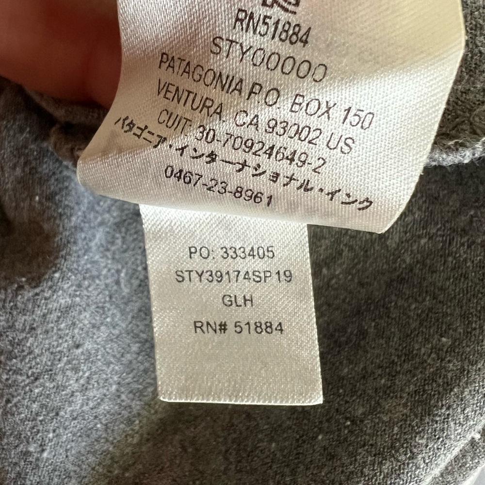 NWOT Patagonia Short Sleeve Tee - Picture 8 of 8
